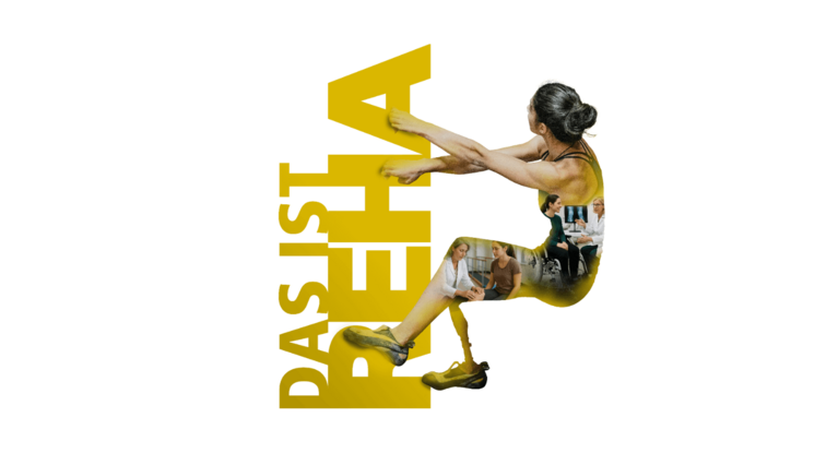 Eine junge Reha-Patientin mit Bein-Prothese erklettert den Schriftzug "Das ist Reha"