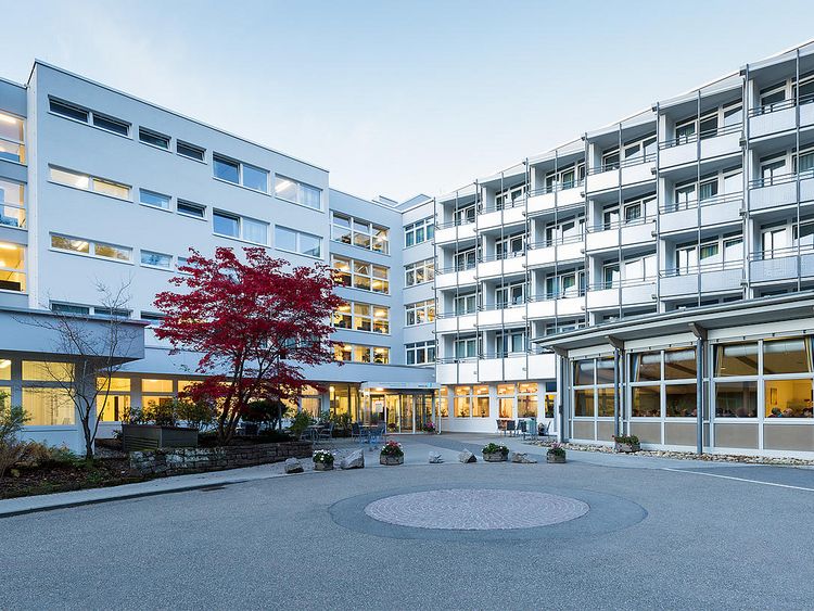Außenaufnahme Albert Schweitzer Klinik