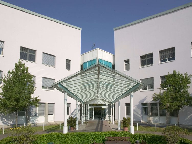 Eingang MEDICLIN Herzzentrum Lahr
