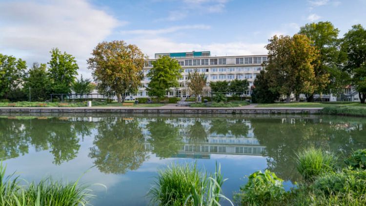 Außenansicht der Kraichgau-Klinik
